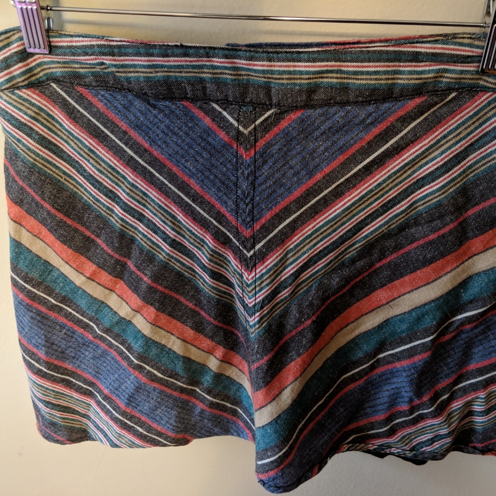 Chevron Printed Skirt - Picture 4 of 5